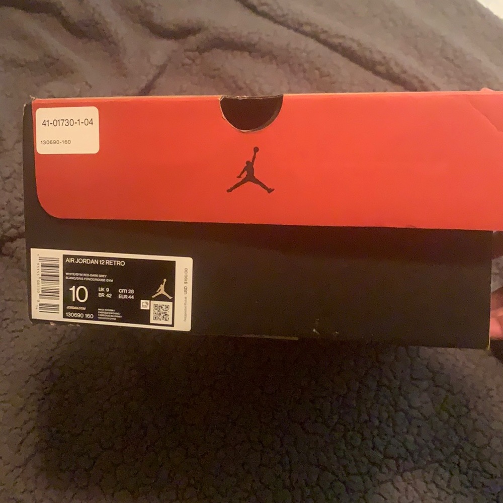 wore a few times, they ran a little big for me so I’m getting rid of them.